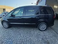 Usado Ford Galaxy Trend 140 CV (102 kW) 2010 Negro Monovolumen