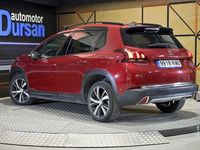 Usado Peugeot 2008 GT-line 120 CV (88 kW) 2018 Rojo SUV