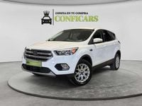 Usado Ford Kuga Trend 150 HP (110 kW) 2016 Branco SUV