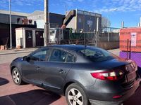 Usado Renault Fluence Dynamique 105 CV (77 kW) 2010 Negro Berlina