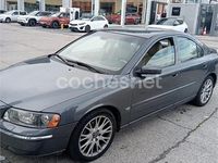 Usado Volvo S60 Summum 130 CV (95 kW) 2005 Gris / plata Berlina