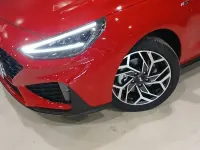 Nuevo Hyundai i30 N Line 99 CV (72 kW) 2025 Rojo