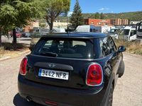 Usado Mini ONE 102 CV (75 kW) 2015 Negro Utilitario