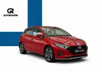 Usado Hyundai i20 100 CV (73 kW) 2023 Rojo Utilitario