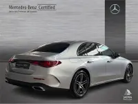 Usado Mercedes E220 197 CV (144 kW) 2025 Gris / plata Berlina