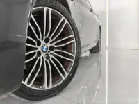 Käytetty BMW 520 Comfort Edition 190 HP (139 kW) 2021 Musta Farmari