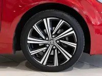 Usado Toyota Corolla Style 122 CV (89 kW) 2022 Rojo Berlina