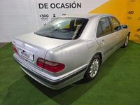 Occasion Mercedes E240 Elegance 170 PK (125 kW) 2000 Grijs Sedan