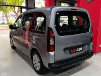 Usado Citroën Berlingo Feel 110 CV (80 kW) 2016 Gris Monovolumen