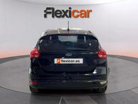 Używany Ford Focus Trend 105 KM (77 kW) 2018 Czarny Sedan/Limuzyna