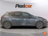 Usado Seat Leon Style 130 CV (95 kW) 2020 Azul Familiar