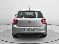 Usado VW Polo Advance 95 CV (69 kW) 2018 Gris Utilitario