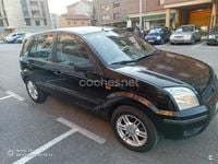 Usado Ford Fusion 68 CV (50 kW) 2004 Negro Utilitario