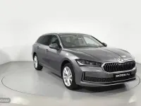 Usado Skoda Superb 204 CV (150 kW) 2026 Gris Familiar