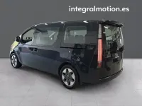 Usado Hyundai Staria 176 CV (129 kW) 2022 Azul Monovolumen