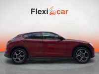 Usado Alfa Romeo Stelvio Sprint 160 CV (117 kW) 2022 Rojo SUV