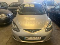 Usado Mazda 2 Active 68 CV (50 kW) 2008 Gris / plata Berlina