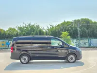 Usado Mercedes Vito 190 CV (139 kW) 2019 Negro Van