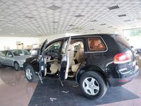 Usado VW Touareg R 174 CV (127 kW) 2007 Negro SUV
