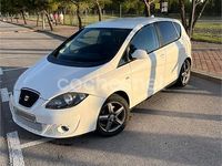 Usado Seat Leon ST Style 105 CV (77 kW) 2014 Blanco Familiar