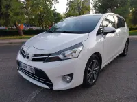 Usado Toyota Verso Advance 147 CV (108 kW) 2016 Blanco Monovolumen