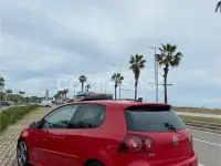 Usado VW Golf V GTI 200 CV (147 kW) 2007 Rojo Berlina