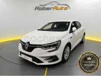 Usado Renault Mégane II Intens 115 CV (84 kW) 2021 Blanco Berlina