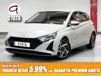 Usado Hyundai i20 100 CV (73 kW) 2024 Gris / plata Utilitario