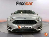 Usado Ford Focus 125 CV (91 kW) 2016 Gris Berlina