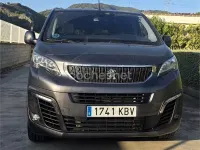 Usado Peugeot Traveller Allure 115 CV (84 kW) 2017 Gris / plata Monovolumen