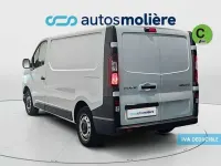Usado Renault Trafic 131 CV (96 kW) 2023 Blanco Monovolumen