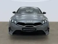 Usado Kia Ceed Style 101 CV (74 kW) 2024 Gris plata Utilitario