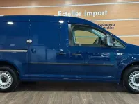 Usado VW Caddy Maxi 102 CV (75 kW) 2020 Azul Monovolumen