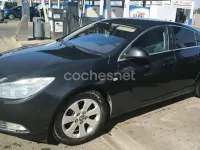 Usado Opel Insignia Edition 160 CV (117 kW) 2010 Negro Berlina