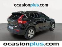 Usado Volvo XC40 Momentum 129 HP (94 kW) 2021 Preto SUV