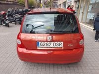 Usado Renault Clio II Authentique 60 CV (44 kW) 2005 Granate Berlina