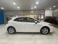 Usado Toyota Corolla Active 122 CV (89 kW) 2020 Blanco Berlina