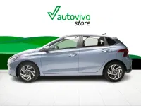 Usado Hyundai i20 100 CV (73 kW) 2025 Azul Utilitario