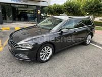 Usado VW Passat Executive 150 CV (110 kW) 2020 Negro Familiar