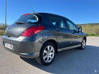 Usado Peugeot 308 Sport 120 CV (88 kW) 2009 Gris / plata Berlina