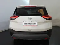 Usado Nissan X-Trail N-Connecta 163 CV (119 kW) 2024 Lunar white metalizado SUV
