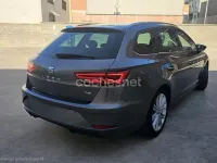 Usado Seat Leon ST XCELLENCE 180 CV (132 kW) 2017 Gris / plata Familiar