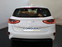 Usado Kia Ceed 136 CV (100 kW) 2023 Blanco Utilitario