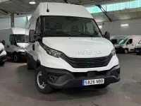 Usado Iveco Daily 160 CV (117 kW) 2025 Blanco Van
