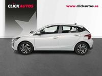 Usado Hyundai i20 79 CV (58 kW) 2025 Gris Utilitario