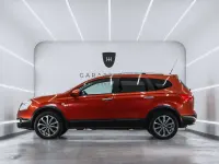 Usado Nissan Qashqai +2 Premium Edition 141 HP (103 kW) 2009 Vermelho SUV