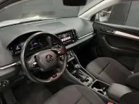 Usado Skoda Karoq Ambition 150 CV (110 kW) 2023 Blanco SUV
