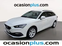 Usado Seat Leon Style 150 CV (110 kW) 2023 Blanco Monovolumen