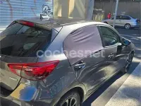 Usado Mazda 2 Edition 90 CV (66 kW) 2020 Gris / plata Berlina