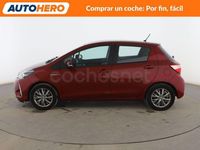 Usado Toyota Yaris Hybrid Active 101 CV (74 kW) 2018 Rojo Berlina